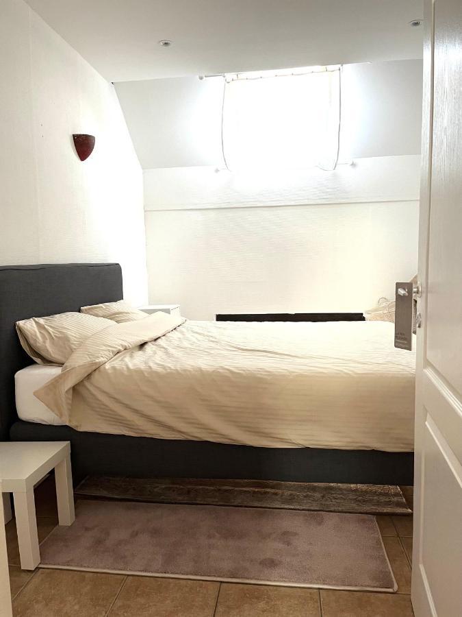 L'Escale Apartment Enghien Luaran gambar